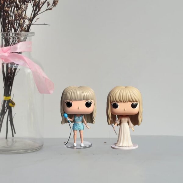 Taylor Resin Figures, Collectible Statues, Music Star Resin Sculptures-Commemorative Resin Ornaments-The Best Gift for Taylor Fans and Friends, Music Lover-Living Room and Desk Ornaments - Image 2